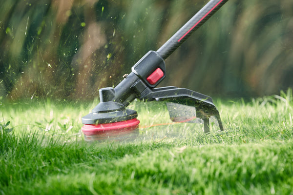 Reinforced guard for clean, safe trimming